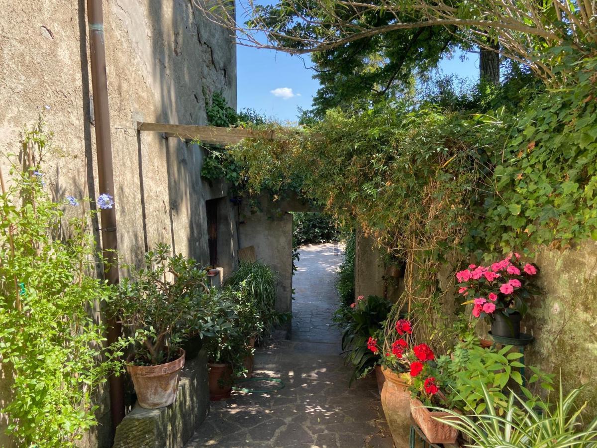 B&B La Rocca Карминьяно Экстерьер фото
